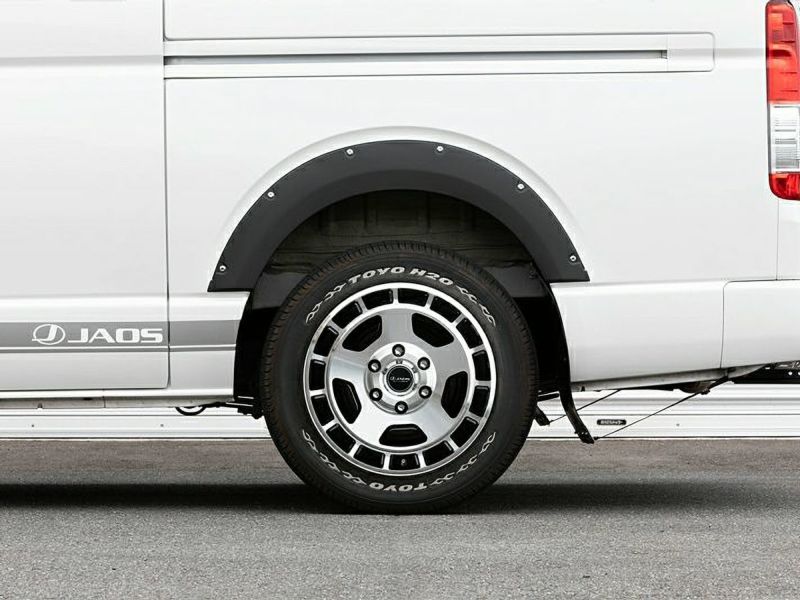200系ハイエース JAOS フェンダーガーニッシュ type-X マット