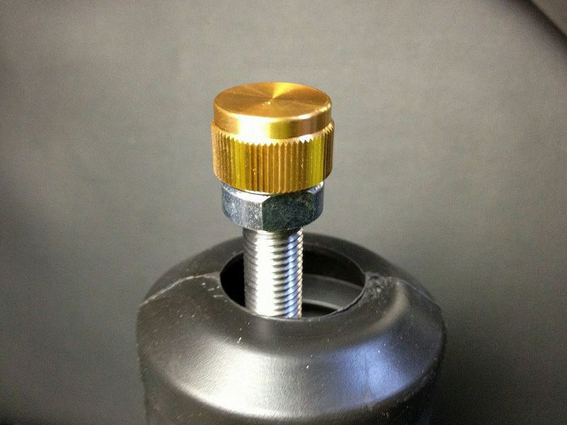 ハイエース200系　オーリンズOHLINSショックアブソーバーDFV 状態良！ OHLINS オーリンズ Type NS DFV搭載ダンパー ショック