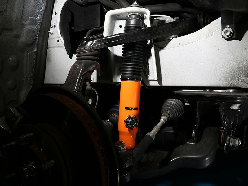 ハイエース ユーアイビークル 14段階減衰力調整式カヤバフロントショック 2本 ハイエース ユーアイビークル 14段階減衰力調整式カヤバフロント