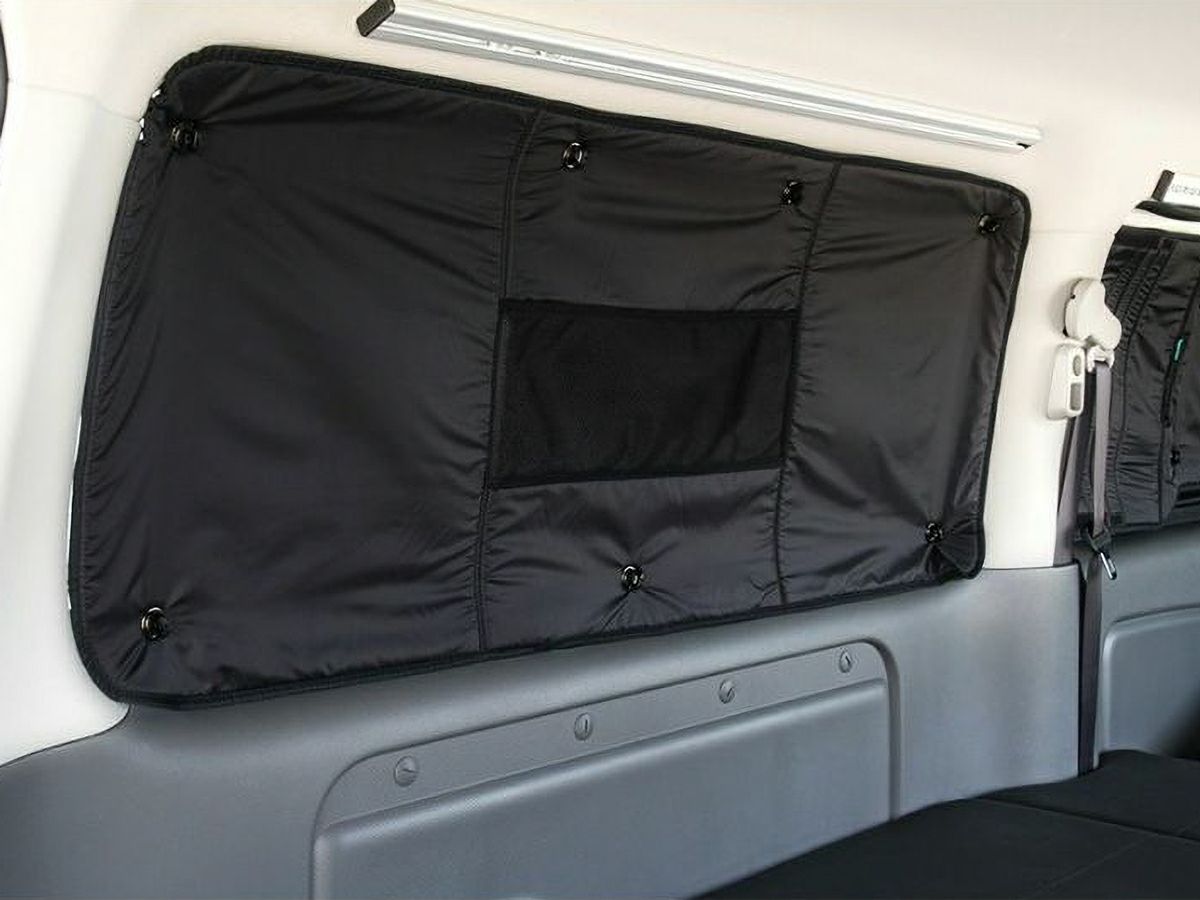 000000001852-04-l.jpg?t=