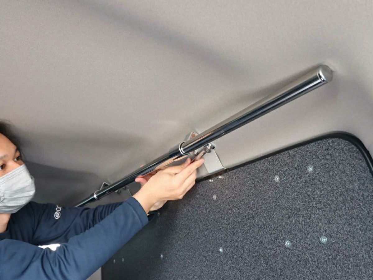 キャラバン ESサイドマルチパイプラック 長さ：1800mm 左右